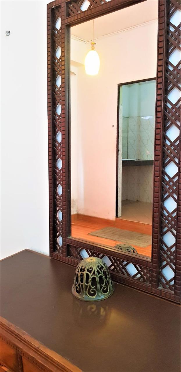 Hotel Green Court Homagama Экстерьер фото